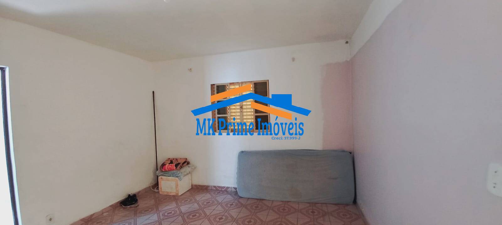 Casa à venda com 2 quartos, 180m² - Foto 13