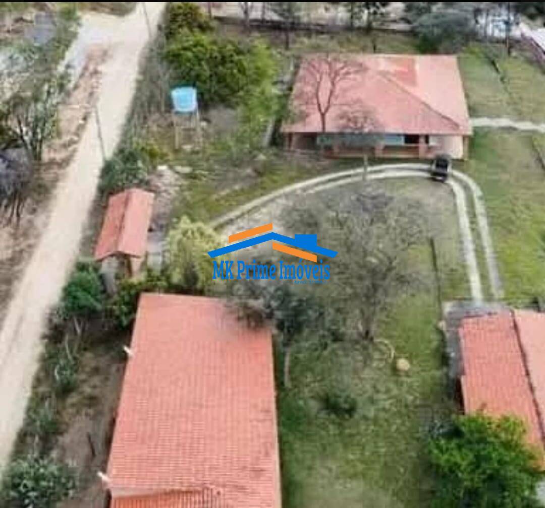 Fazenda à venda com 4 quartos, 600m² - Foto 3