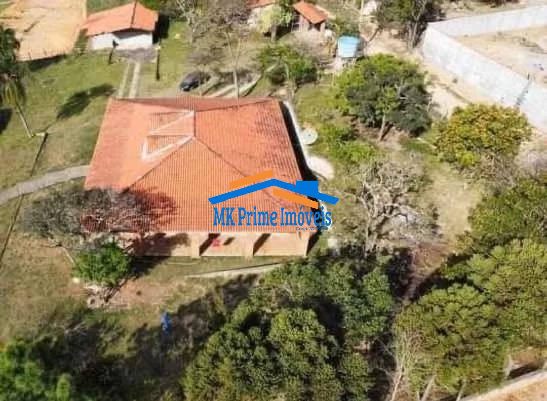 Fazenda à venda com 4 quartos, 600m² - Foto 4