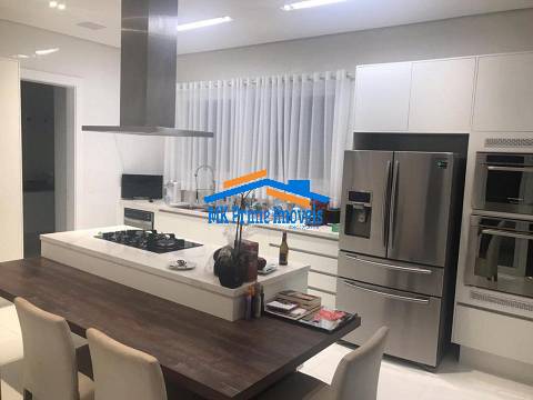 Casa de Condomínio à venda com 3 quartos, 445m² - Foto 4