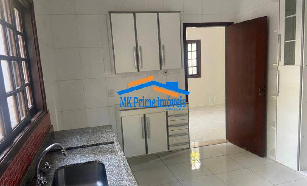 Casa de Condomínio à venda com 3 quartos, 188m² - Foto 9