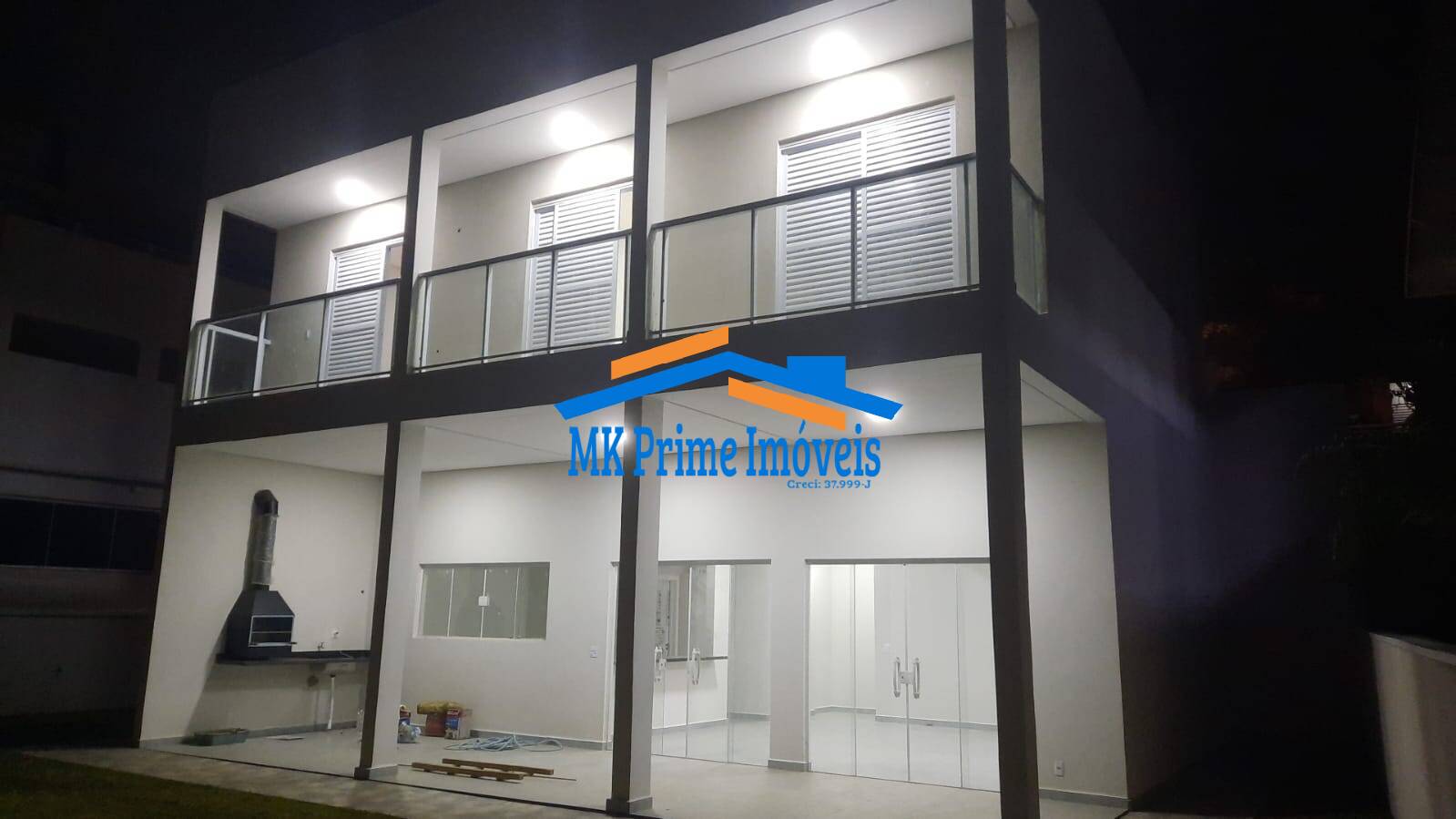 Casa de Condomínio à venda com 3 quartos, 235m² - Foto 3