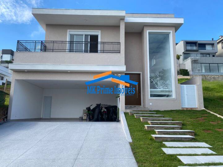 Casa de Condomínio à venda com 4 quartos, 438m² - Foto 1