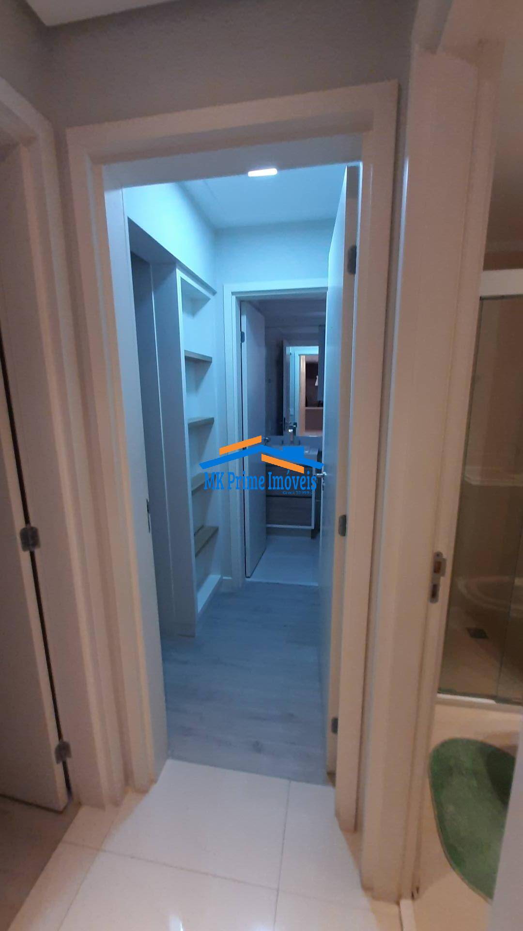 Apartamento à venda com 2 quartos, 64m² - Foto 17