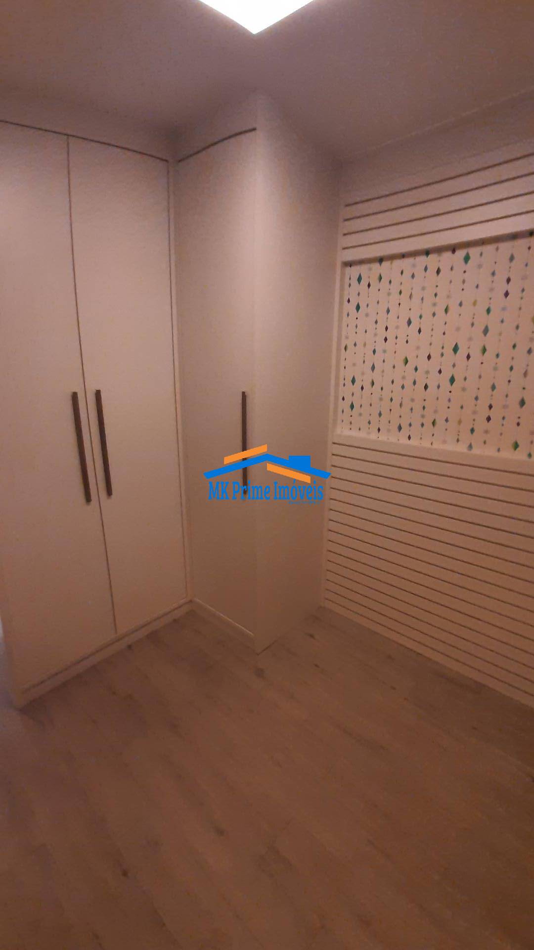 Apartamento à venda com 2 quartos, 64m² - Foto 18