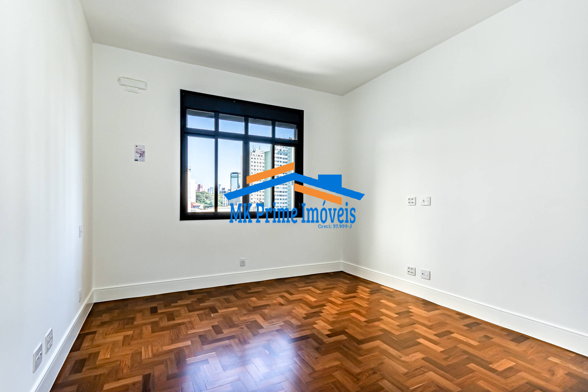 Apartamento à venda com 3 quartos, 212m² - Foto 20