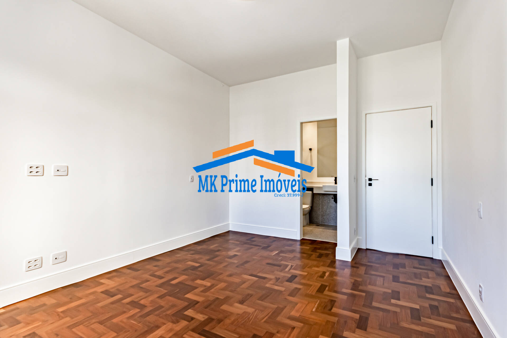 Apartamento à venda com 3 quartos, 212m² - Foto 22