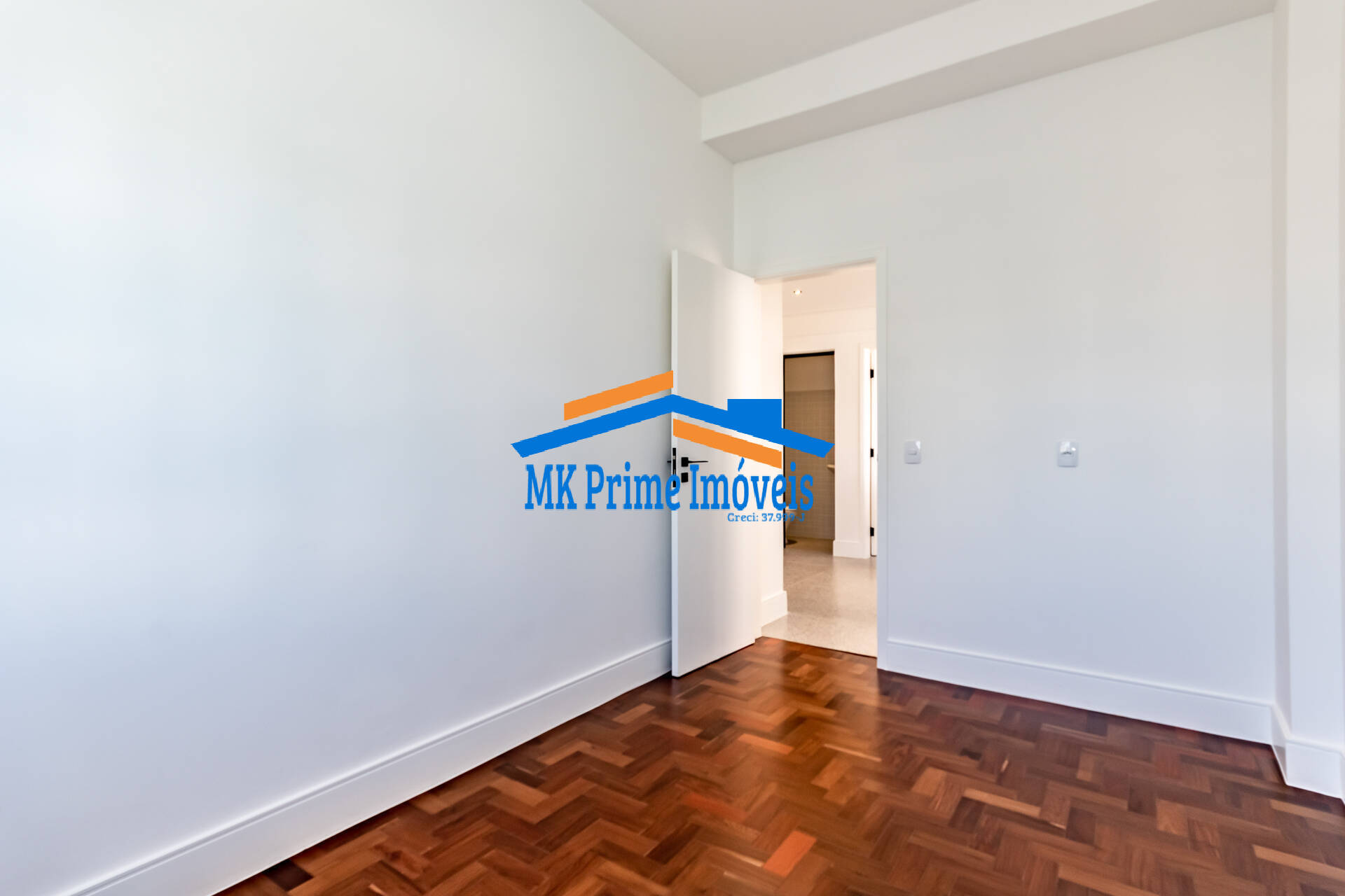 Apartamento à venda com 3 quartos, 212m² - Foto 31