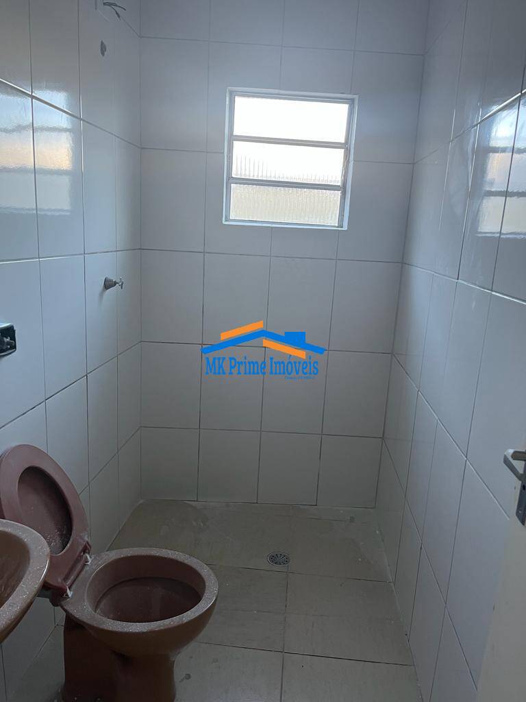 Casa à venda com 5 quartos, 180m² - Foto 8