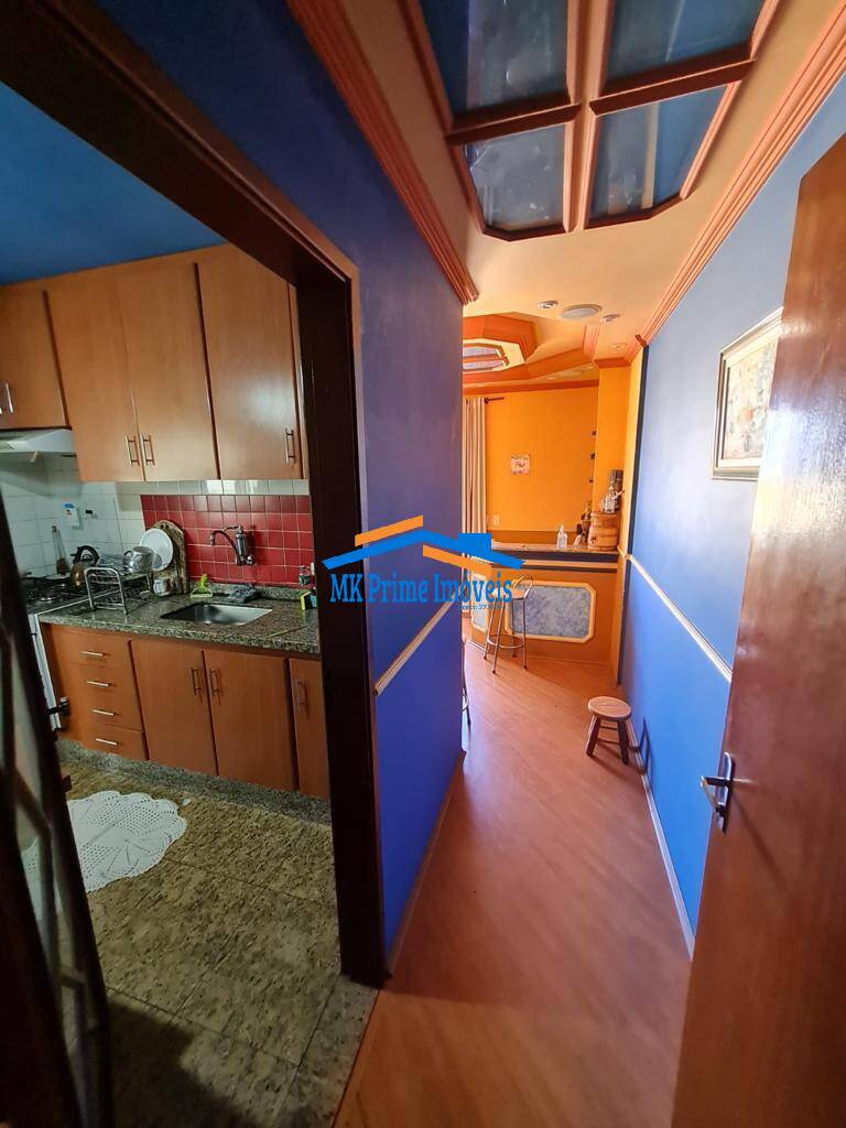 Apartamento à venda com 2 quartos, 62m² - Foto 9