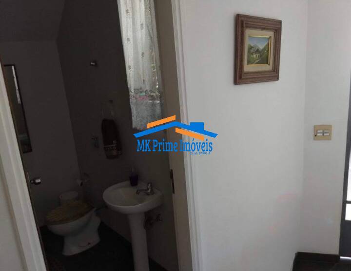 Sobrado à venda com 4 quartos, 200m² - Foto 6