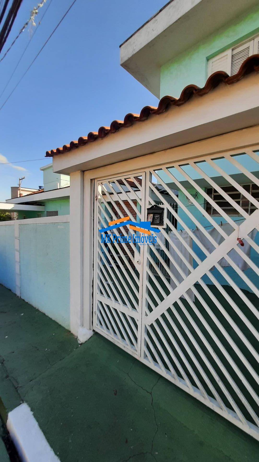 Casa à venda com 4 quartos, 240m² - Foto 4