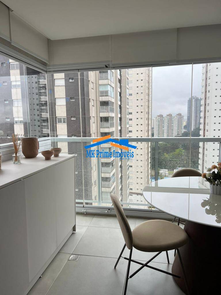 Apartamento à venda com 2 quartos, 82m² - Foto 2