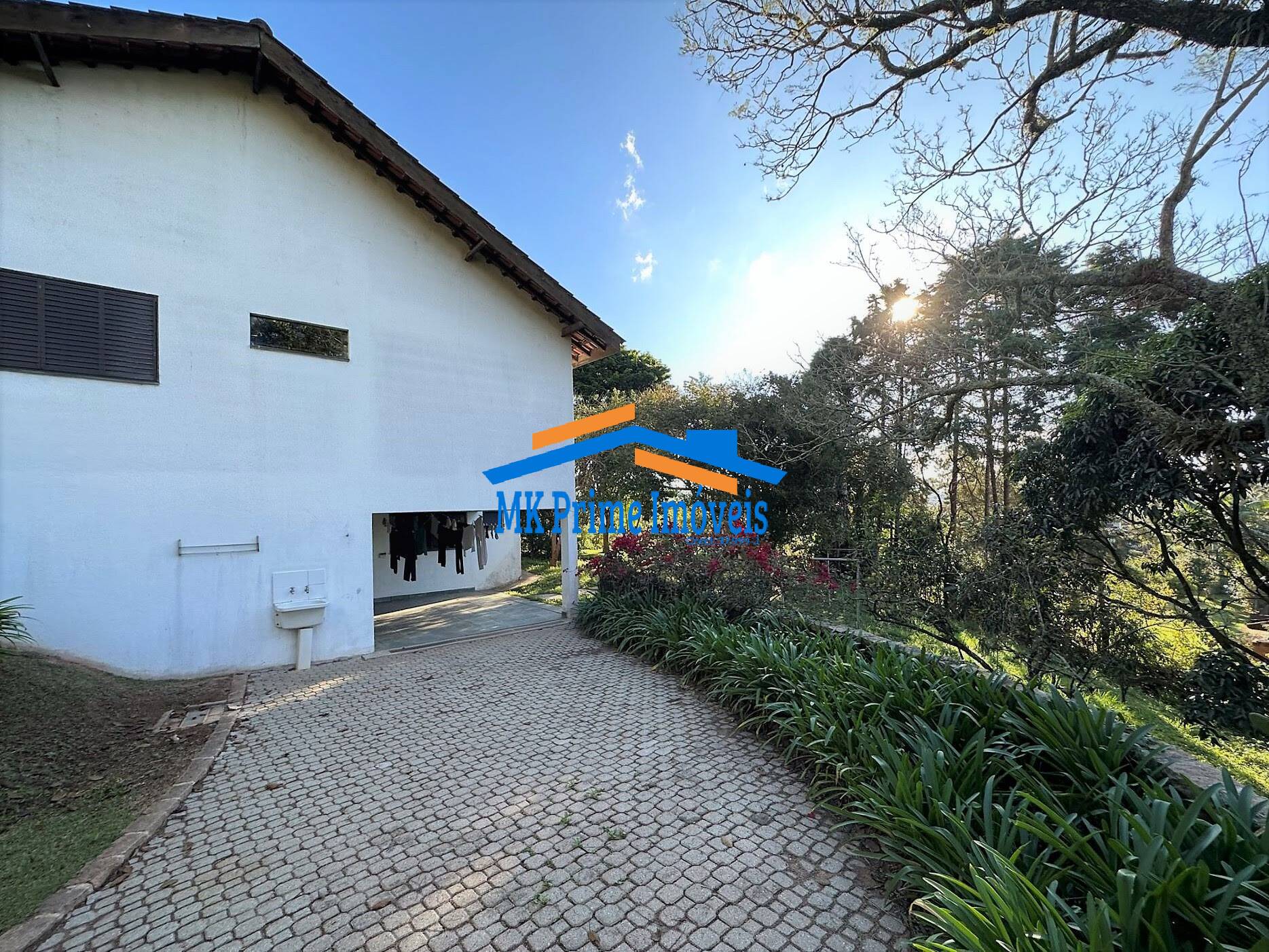 Casa de Condomínio à venda com 3 quartos, 434m² - Foto 4