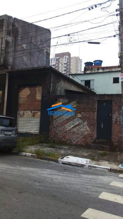 Sobrado à venda com 3 quartos, 270m² - Foto 1