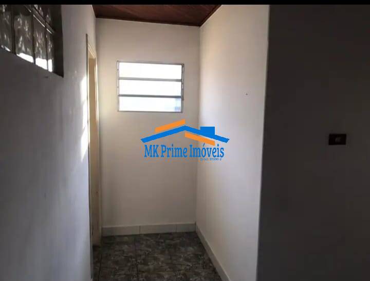 Casa à venda com 2 quartos, 140m² - Foto 14