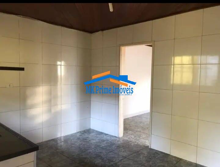 Casa à venda com 2 quartos, 140m² - Foto 16