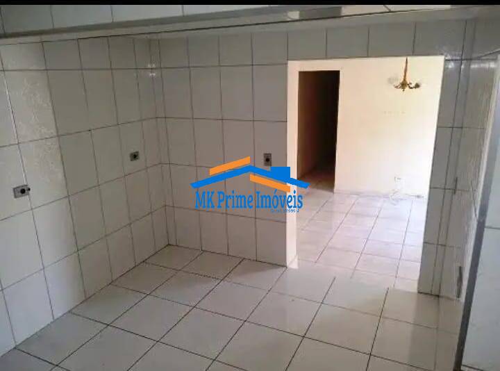 Casa à venda com 2 quartos, 140m² - Foto 5