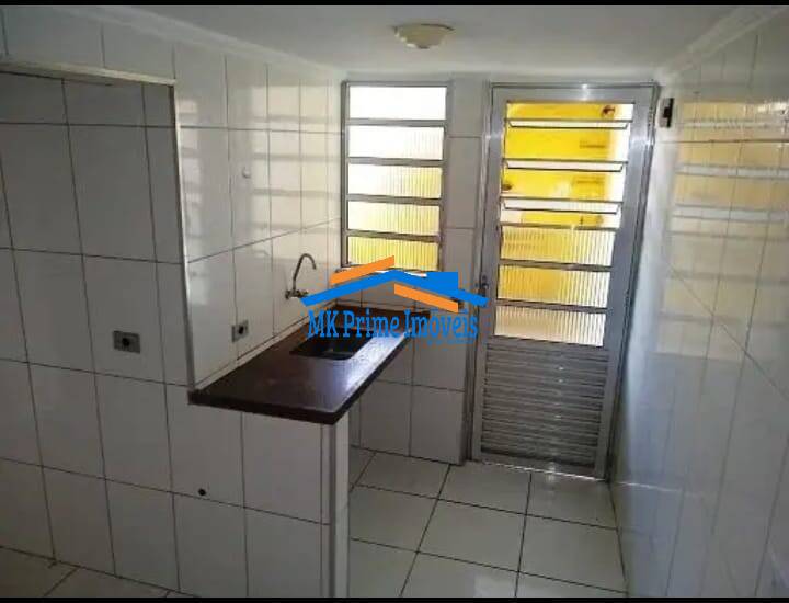 Casa à venda com 2 quartos, 140m² - Foto 6