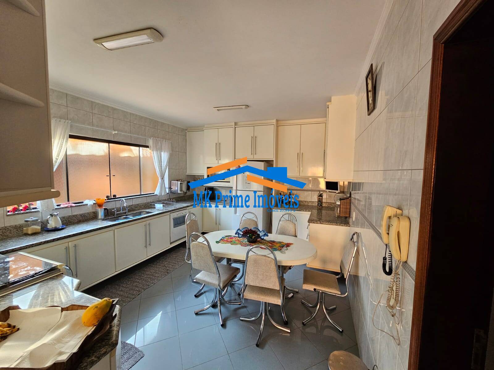 Sobrado à venda com 4 quartos, 339m² - Foto 11