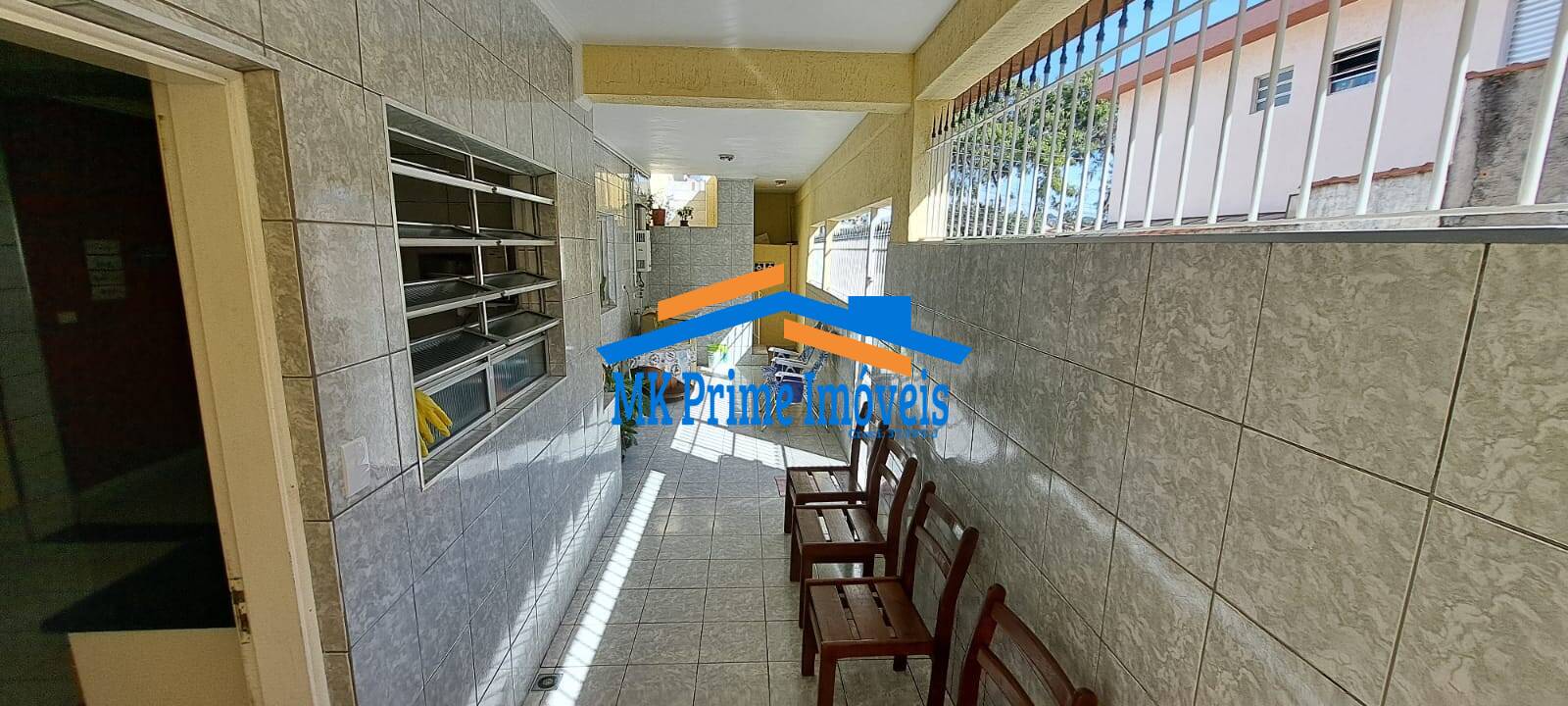 Sobrado à venda com 2 quartos, 190m² - Foto 9