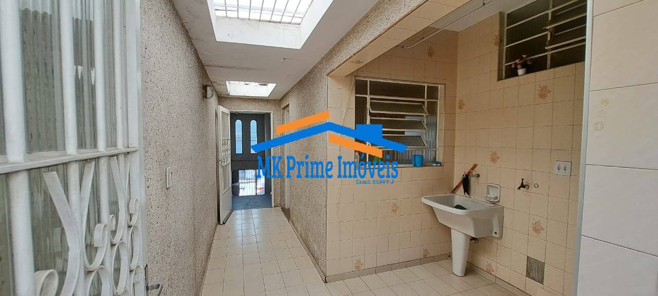 Casa à venda com 2 quartos, 130m² - Foto 15