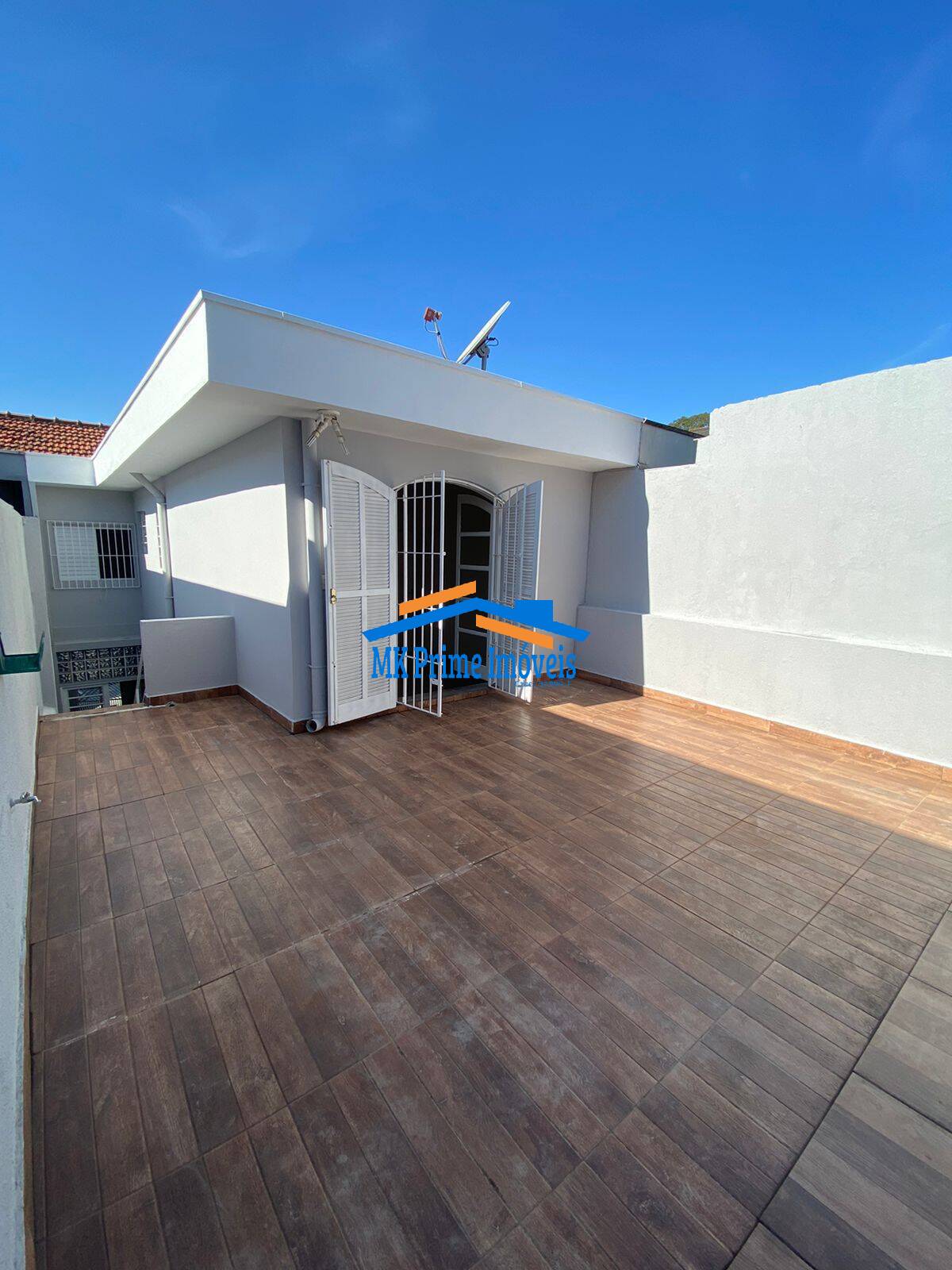 Sobrado à venda com 3 quartos, 170m² - Foto 2