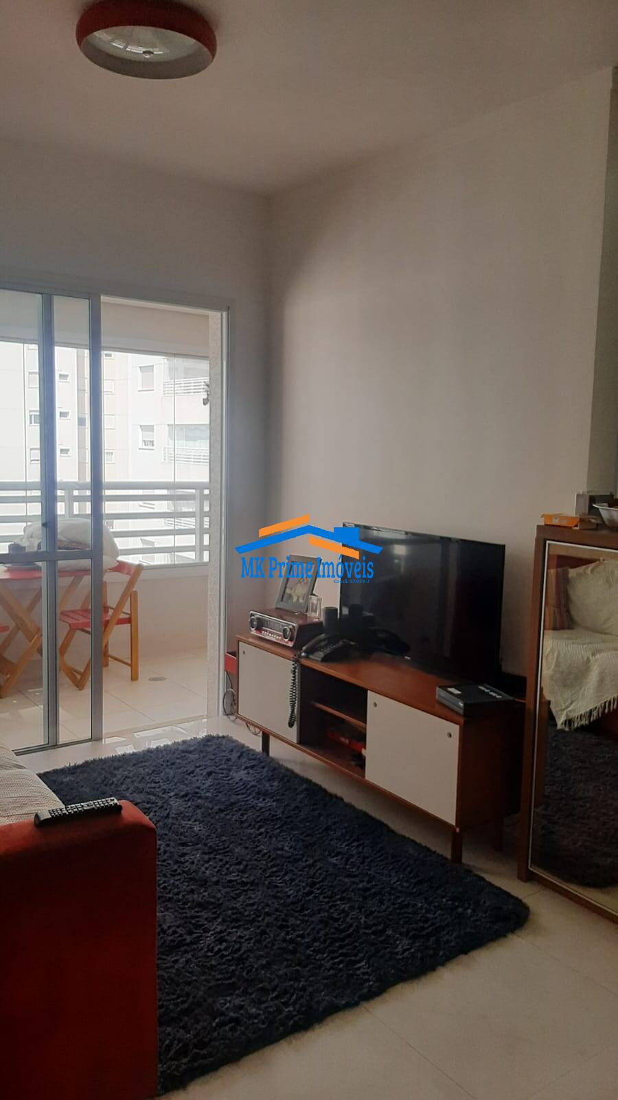 Apartamento à venda com 2 quartos, 70m² - Foto 1