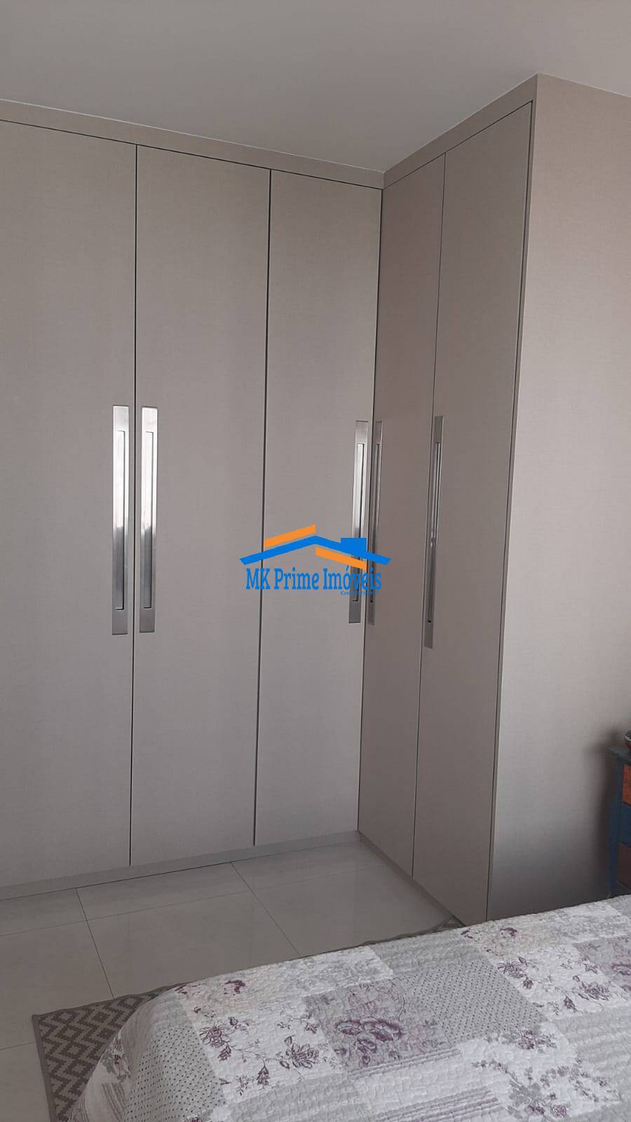 Apartamento à venda com 2 quartos, 70m² - Foto 17