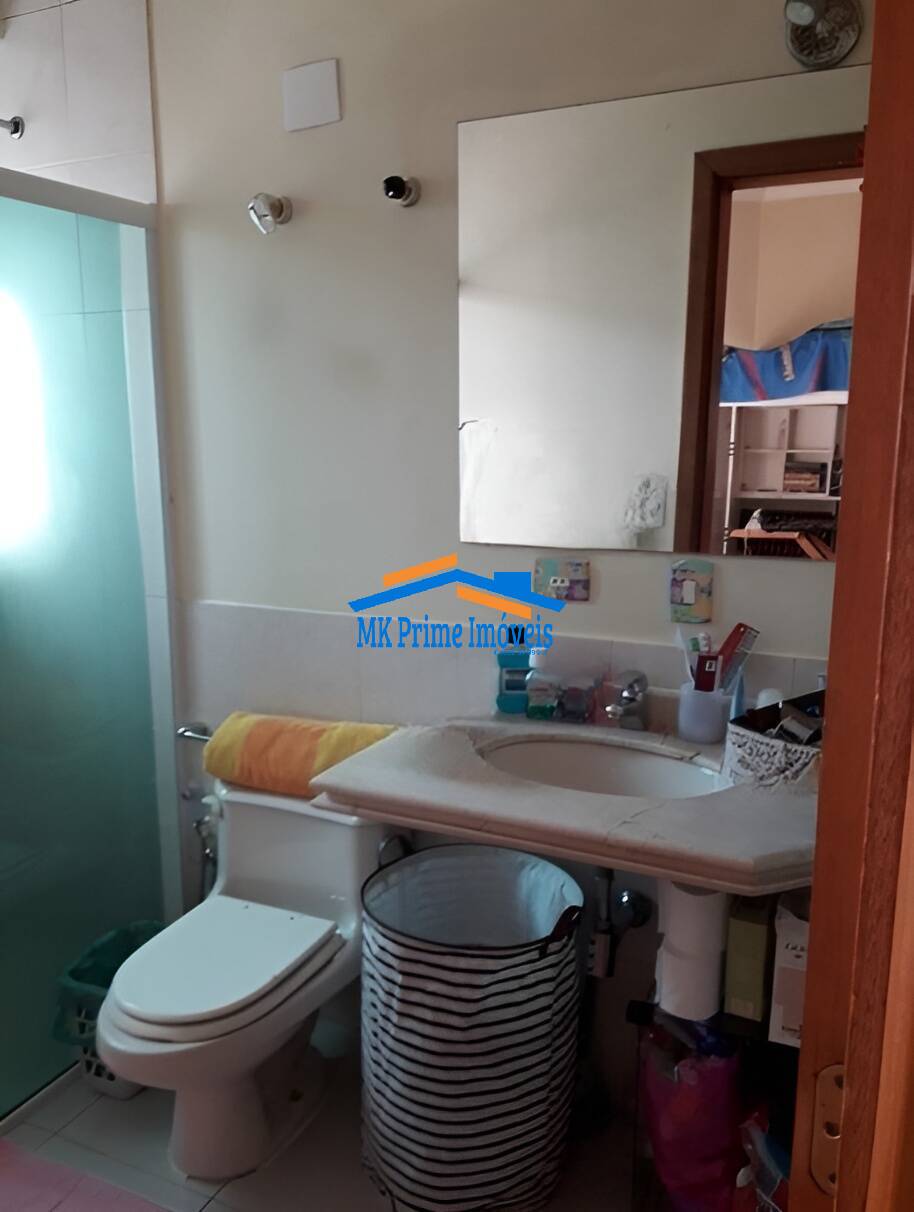 Sobrado à venda com 4 quartos, 360m² - Foto 11