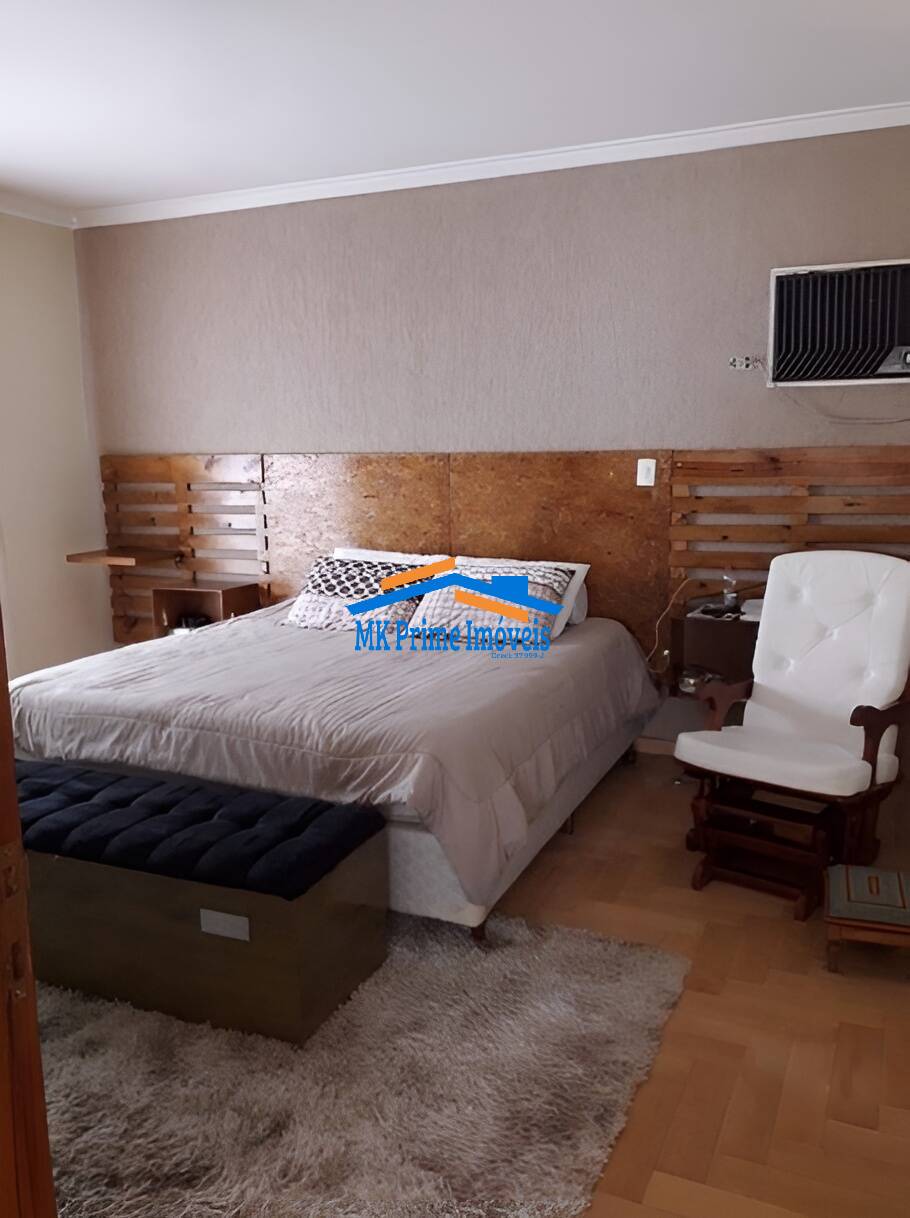 Sobrado à venda com 4 quartos, 360m² - Foto 10