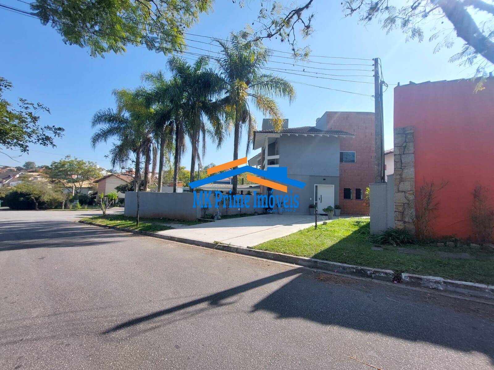 Casa de Condomínio à venda com 4 quartos, 493m² - Foto 3