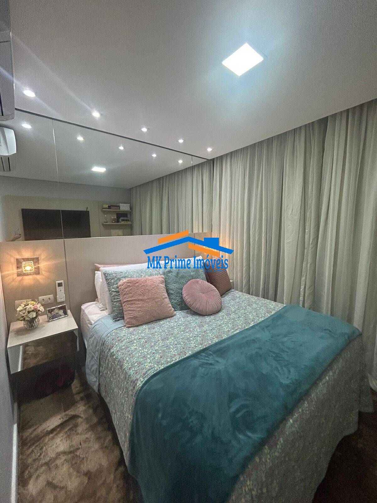 Apartamento à venda com 2 quartos, 81m² - Foto 17