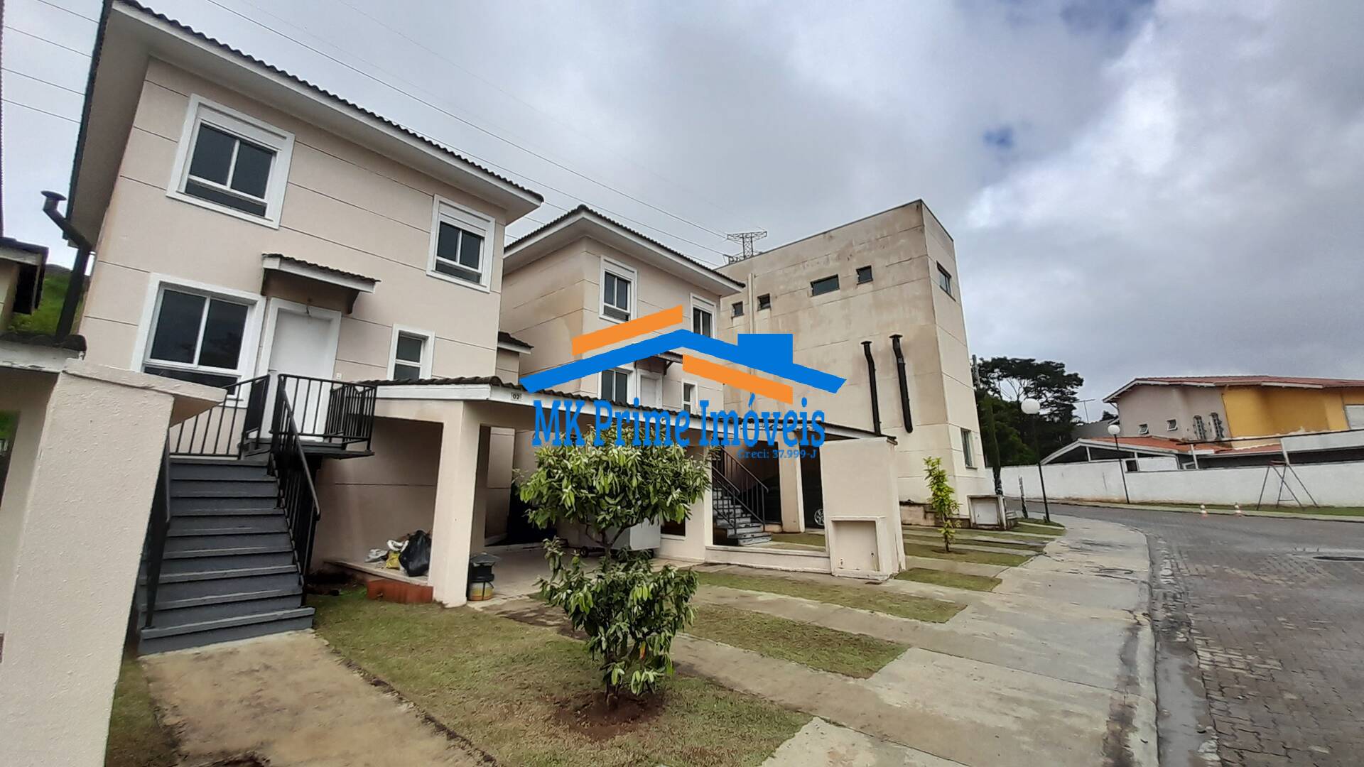 Casa de Condomínio à venda com 3 quartos, 143m² - Foto 3