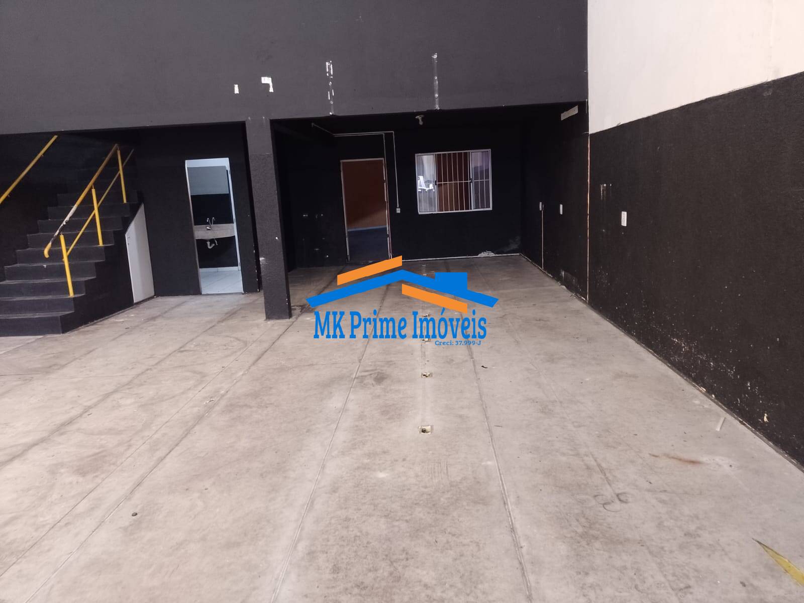 Loja-Salão para alugar, 250m² - Foto 1