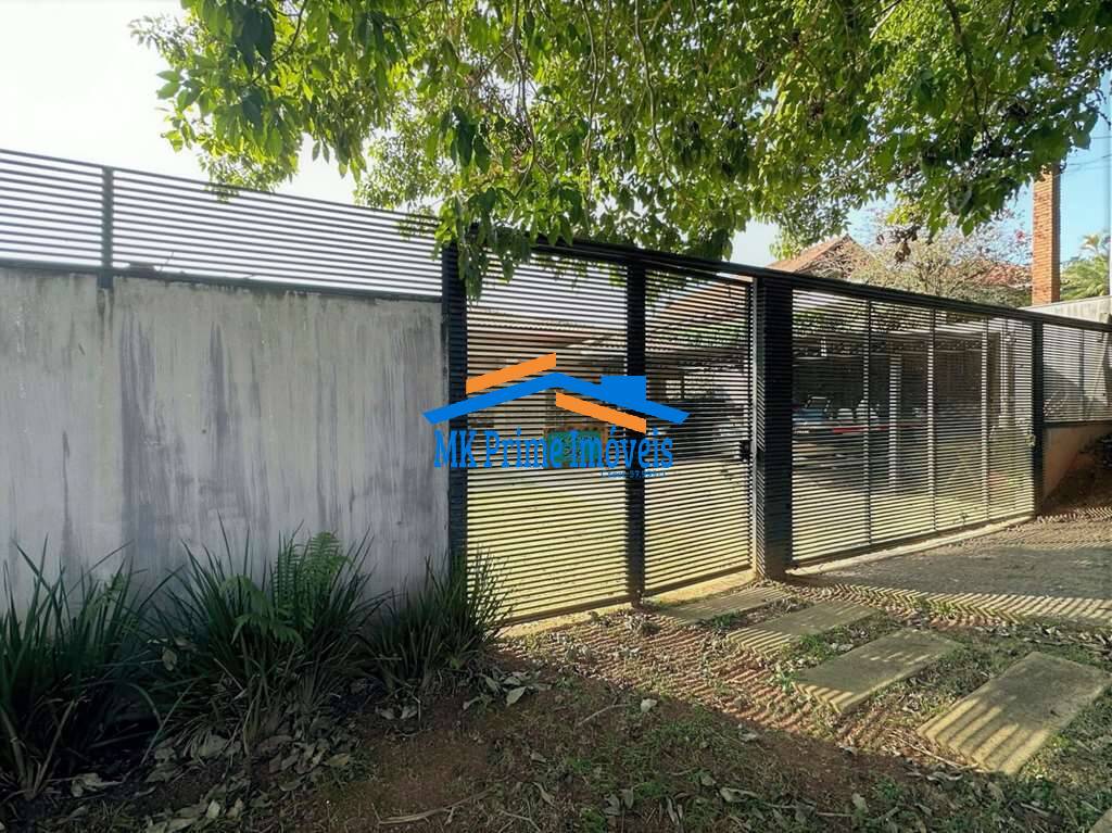 Casa de Condomínio à venda com 3 quartos, 308m² - Foto 2