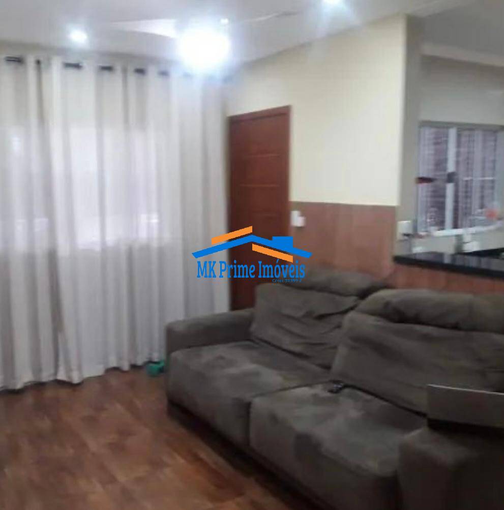 Casa à venda com 2 quartos, 130m² - Foto 4