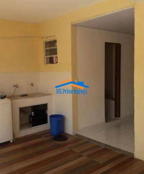 Casa à venda com 2 quartos, 130m² - Foto 16