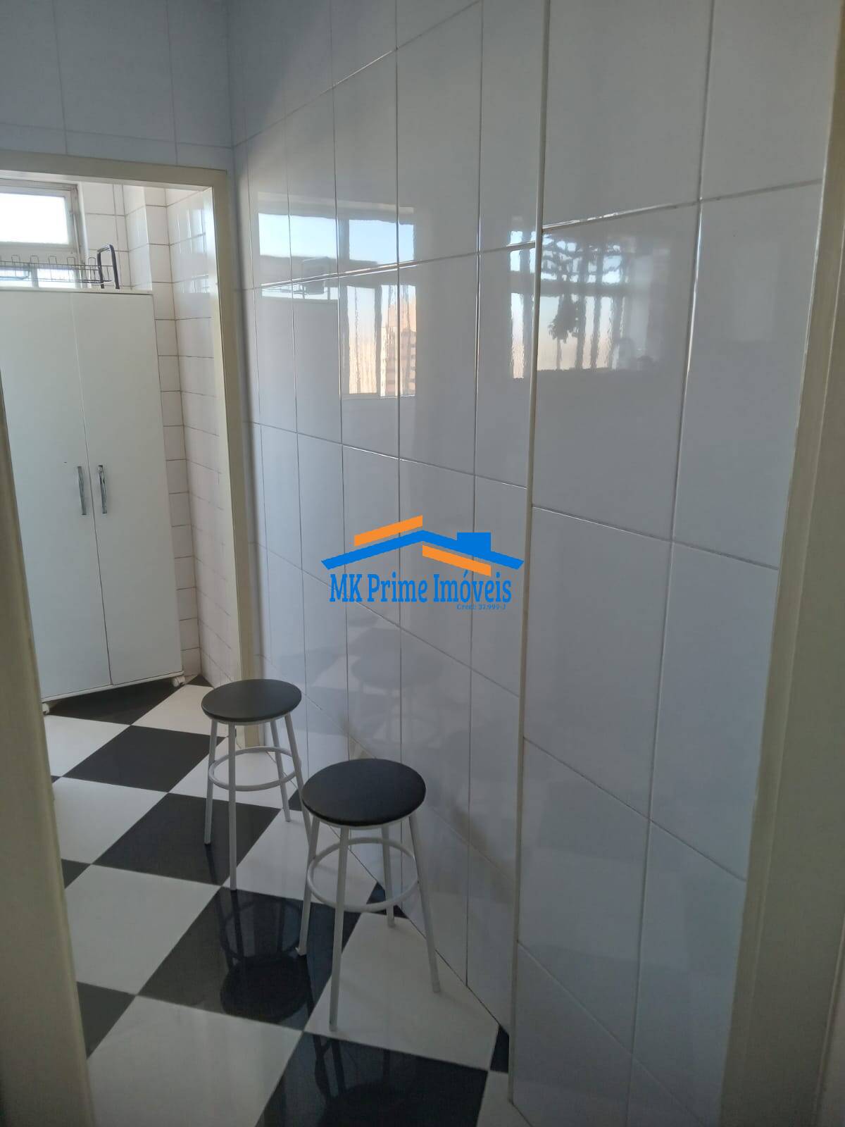 Apartamento à venda com 2 quartos, 64m² - Foto 6