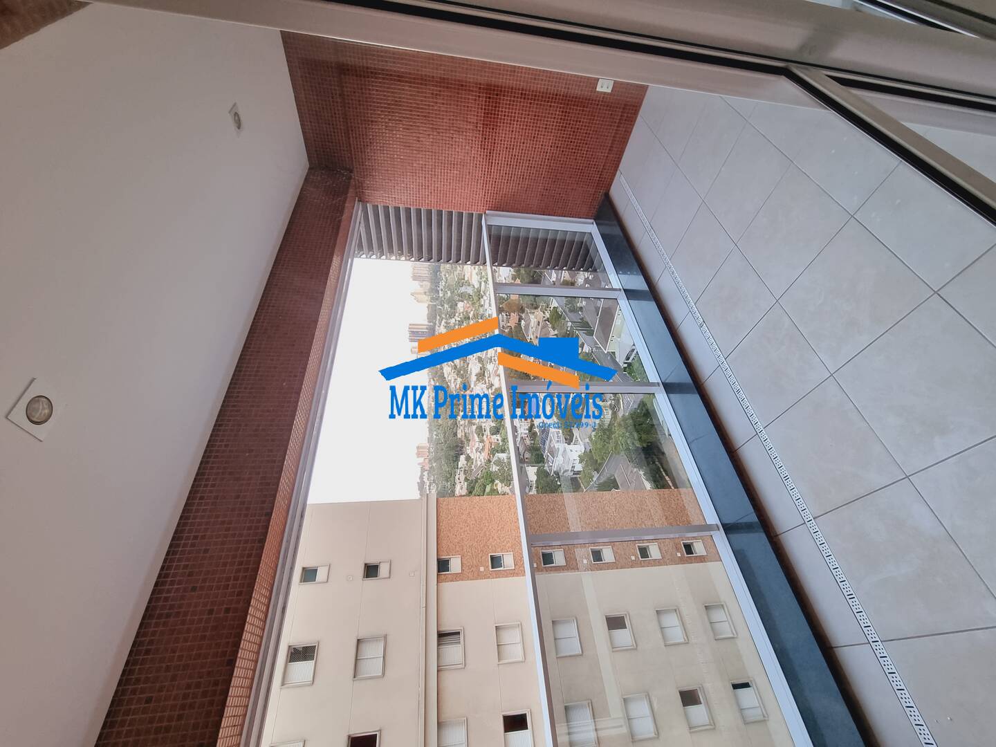 Apartamento à venda com 1 quarto, 55m² - Foto 3