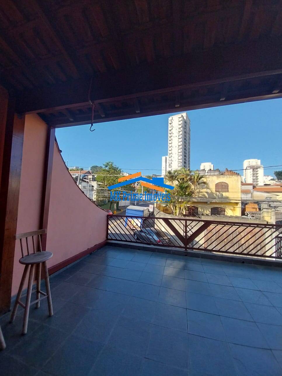 Sobrado à venda com 2 quartos, 179m² - Foto 1