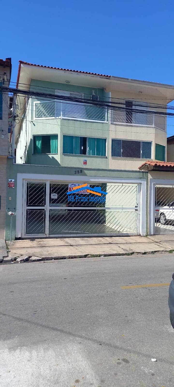 Sobrado à venda com 4 quartos, 230m² - Foto 1