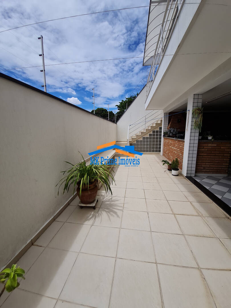 Sobrado à venda com 4 quartos, 510m² - Foto 43