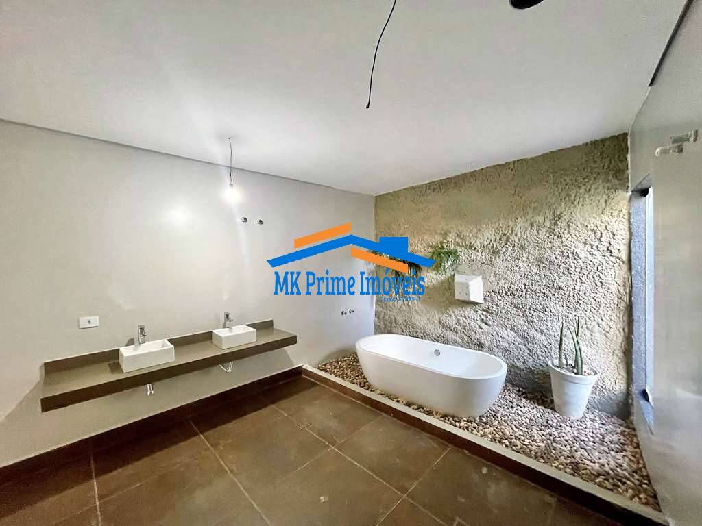 Casa de Condomínio à venda com 4 quartos, 400m² - Foto 24