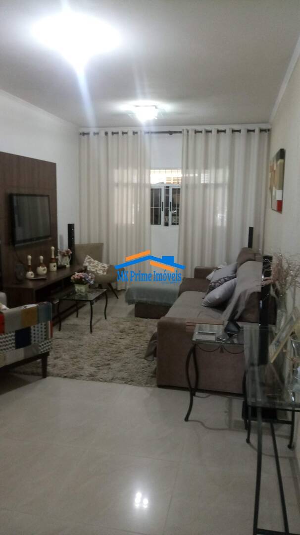 Sobrado à venda com 3 quartos, 276m² - Foto 3