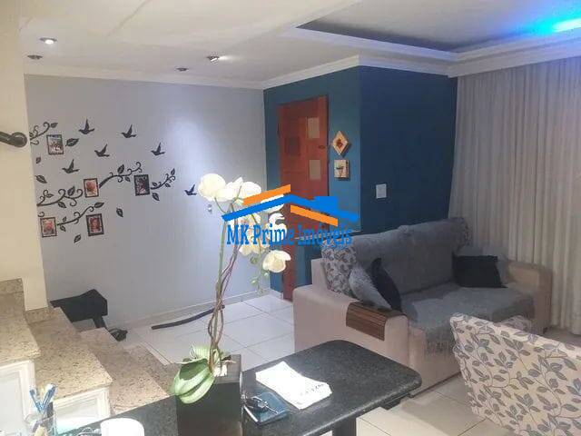 Sobrado à venda com 3 quartos, 266m² - Foto 1