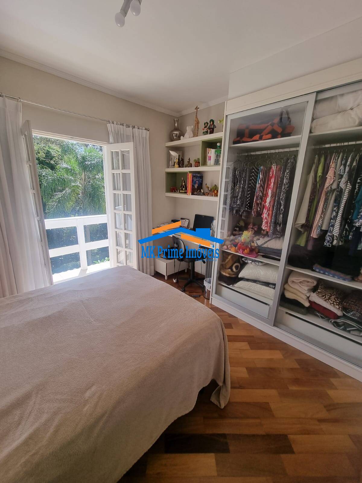 Casa de Condomínio à venda com 3 quartos, 300m² - Foto 13