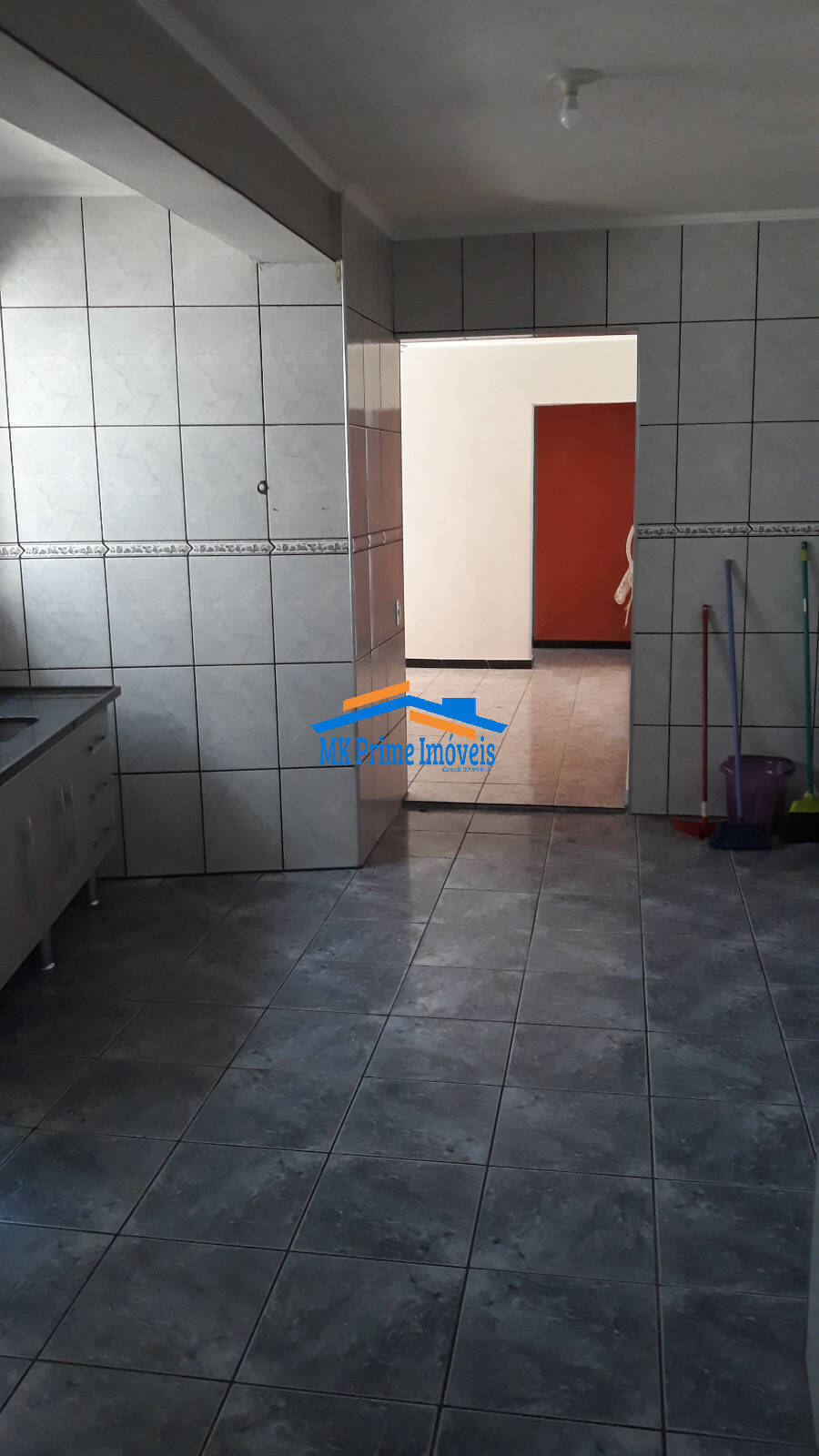 Sobrado à venda com 3 quartos, 320m² - Foto 2