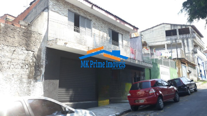 Sobrado à venda com 3 quartos, 320m² - Foto 1