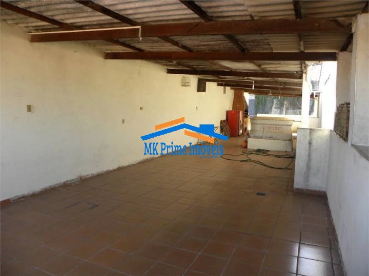 Sobrado à venda com 3 quartos, 220m² - Foto 25